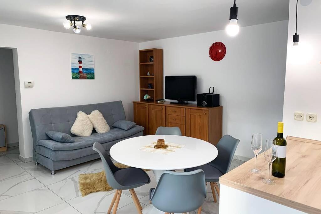 New Apartment Ema I Krk Town Kültér fotó